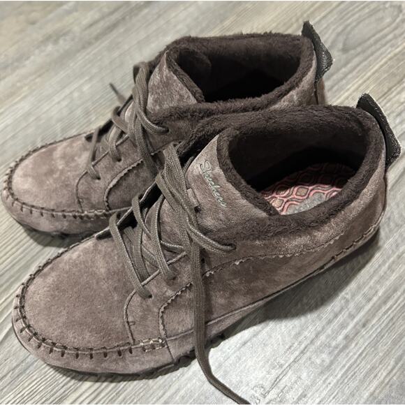 Women’s 7 Skechers Relaxed Fit Bikers Lineage Ankle Boot Brown Leather 44706 - Picture 2 of 7